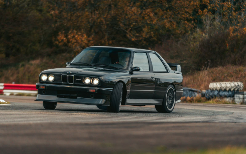 Bmw m3 e30 post img 03