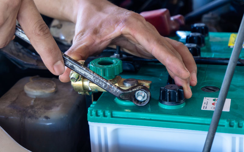 Common car problems post img battery